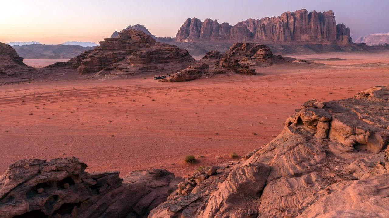 Bubble Tent & Luxury Camp Hotel Wadi Rum Exterior photo